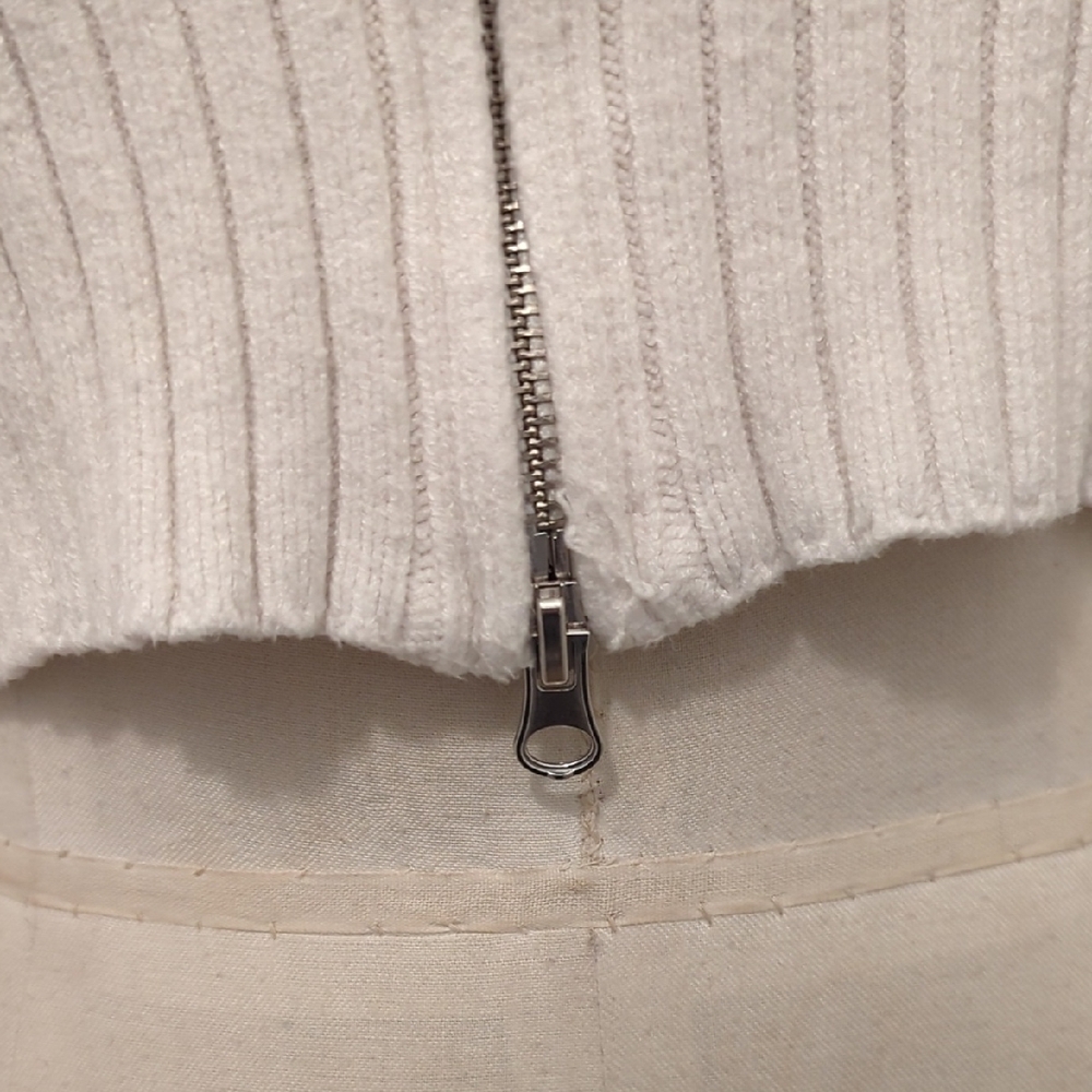 Wild Fable White Ribbed Sweater - Picture 4 of 6